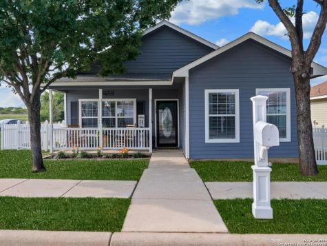 192 Whitewing Way Floresville TX 78114