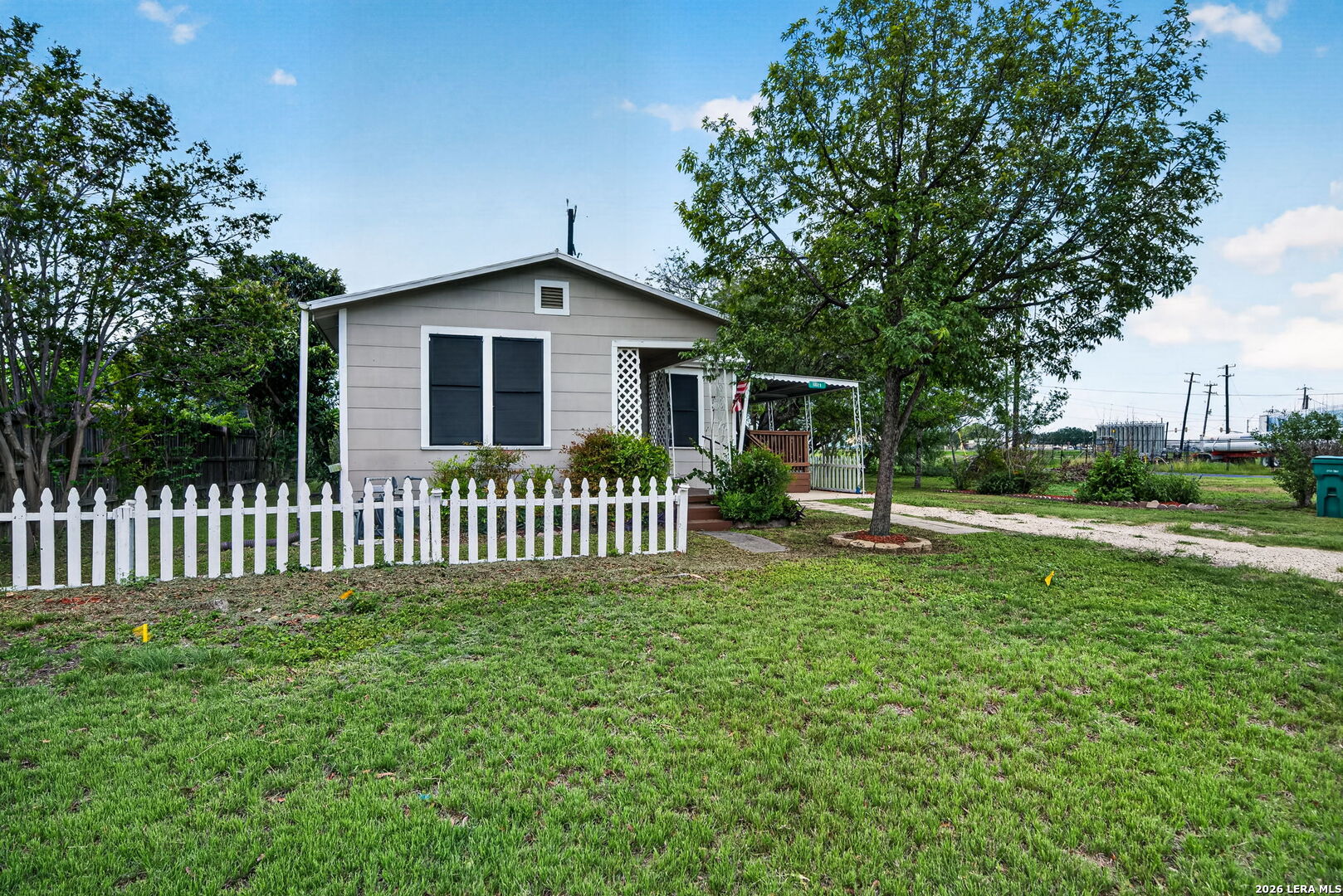 10028 Wurzbach Street Converse TX 78109