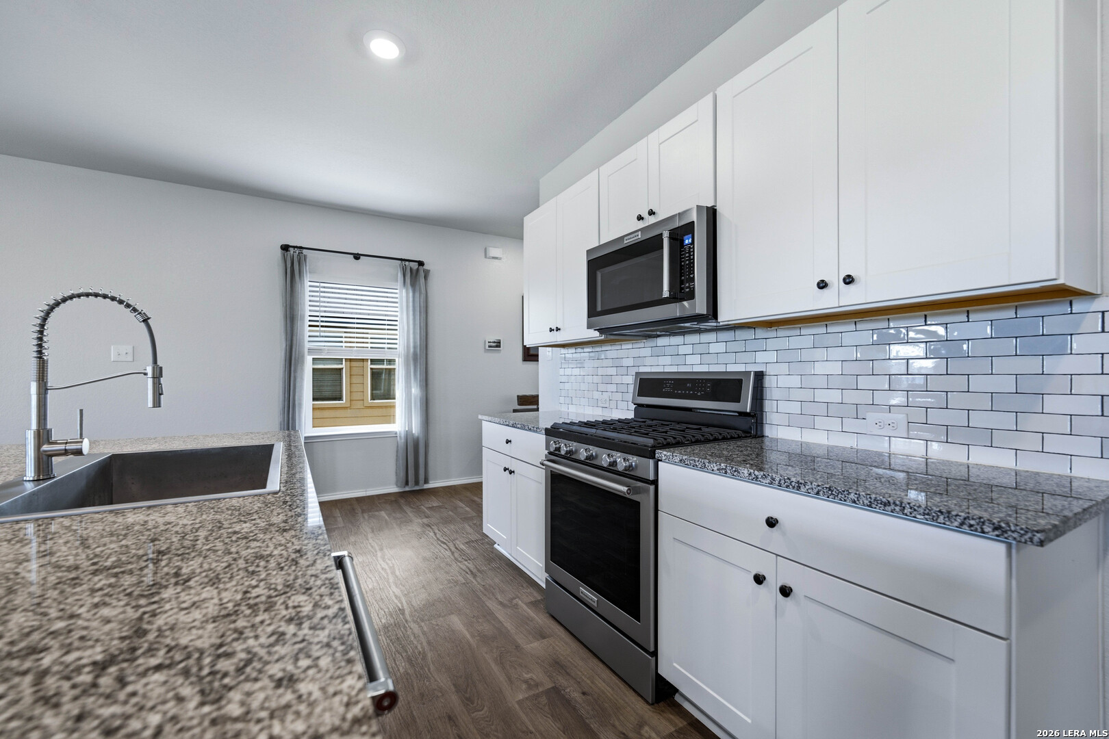 249 Middle Green Loop Floresville TX 78114