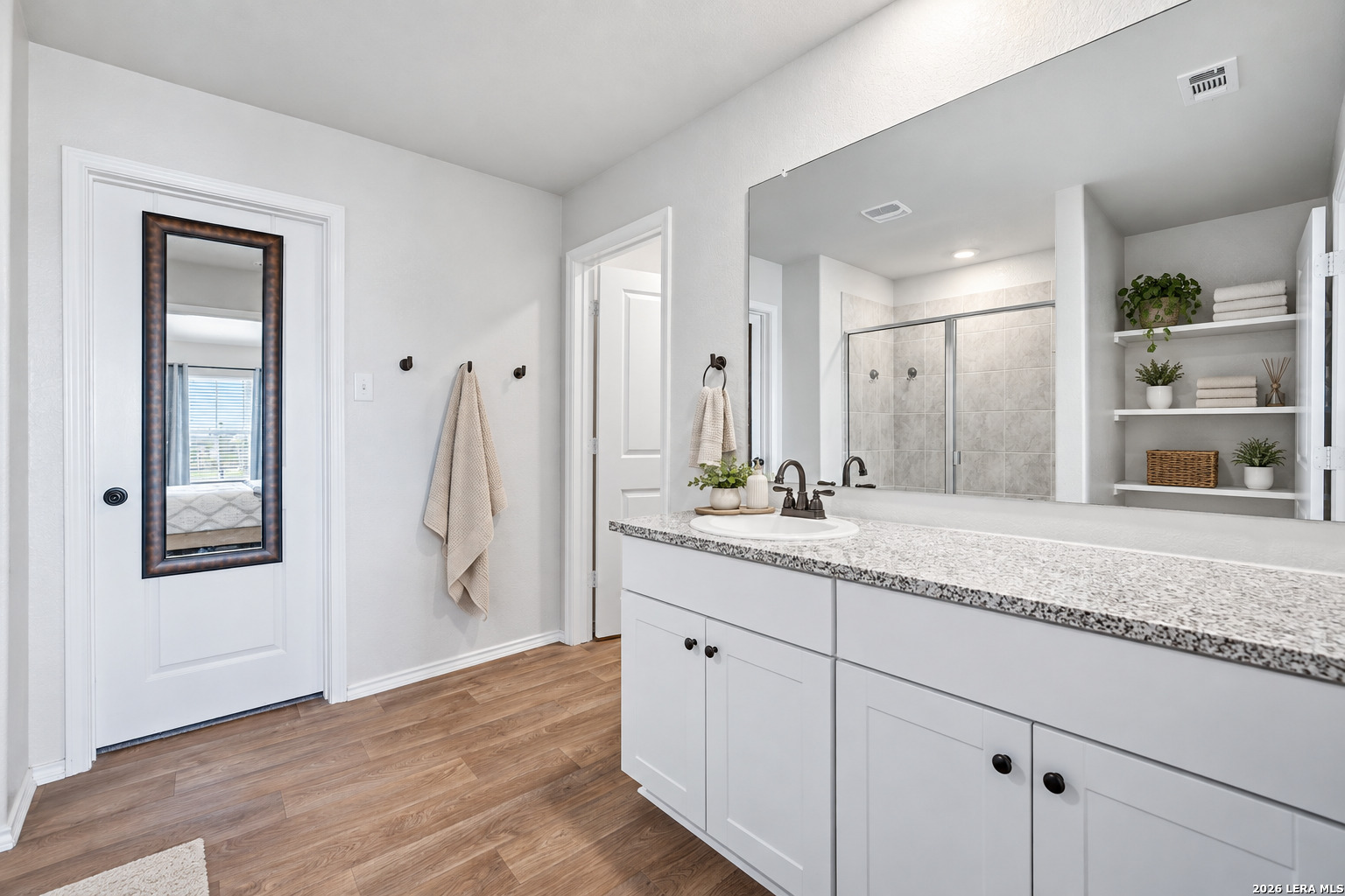 249 Middle Green Loop Floresville TX 78114