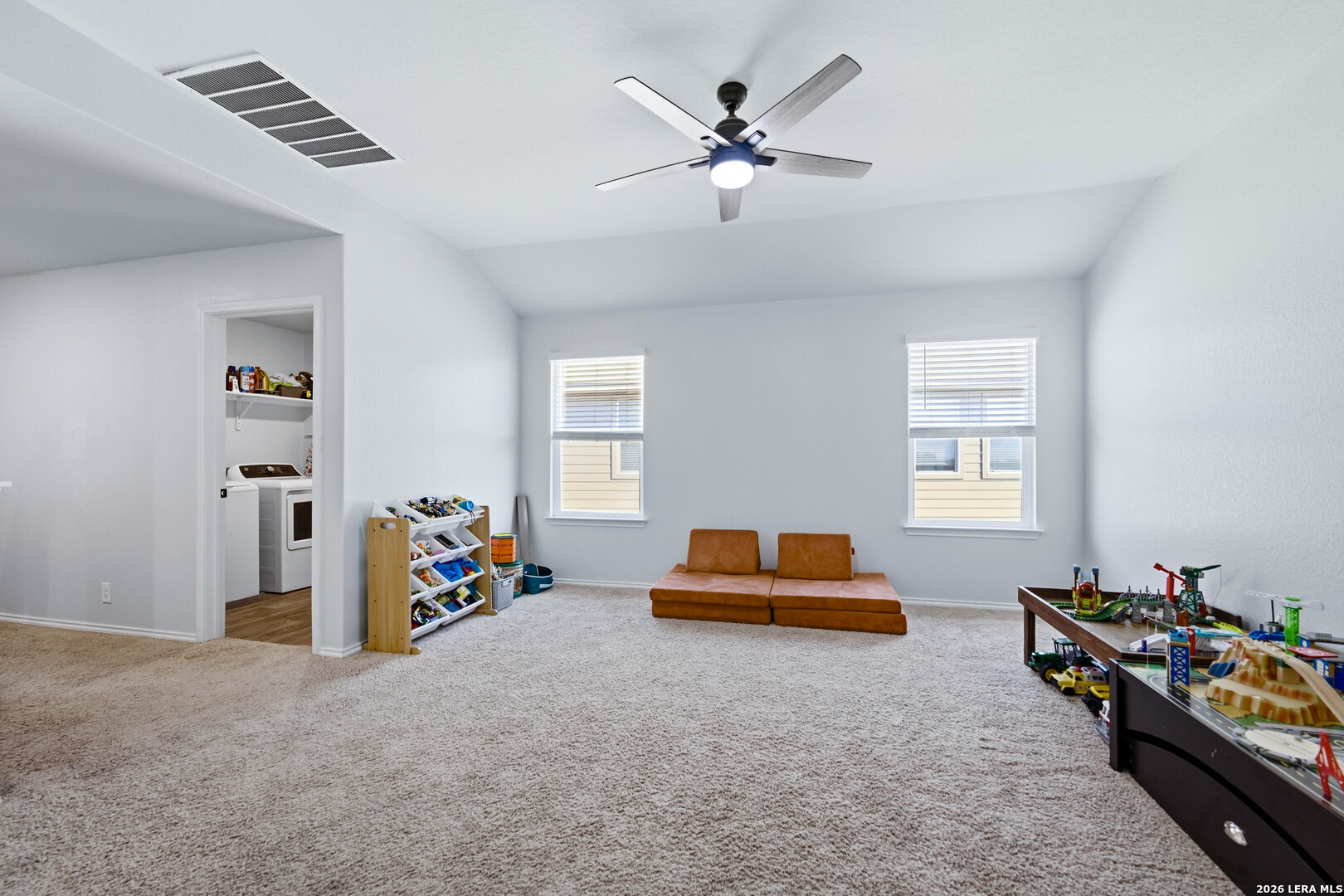 249 Middle Green Loop Floresville TX 78114