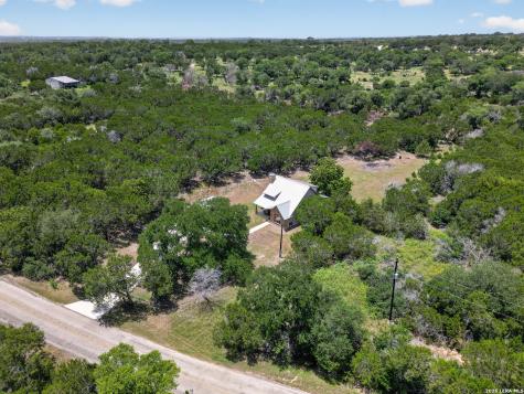 306 Saddle Mountain Drive Boerne TX 78006
