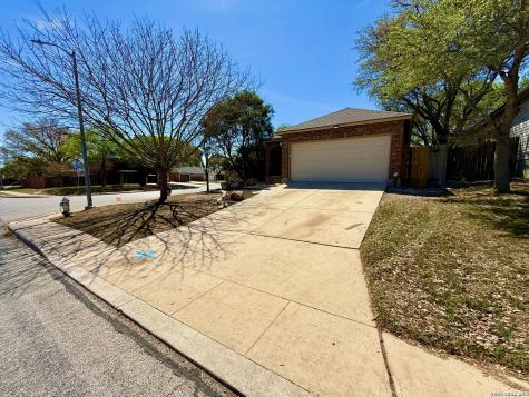 15802 Tampke Place San Antonio TX 78247