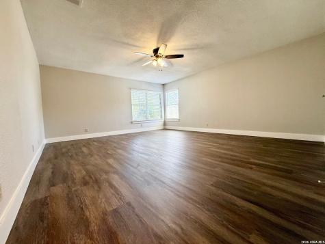 15802 Tampke Place San Antonio TX 78247