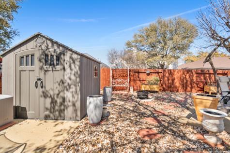 1515 Crescent Woods San Antonio TX 78258