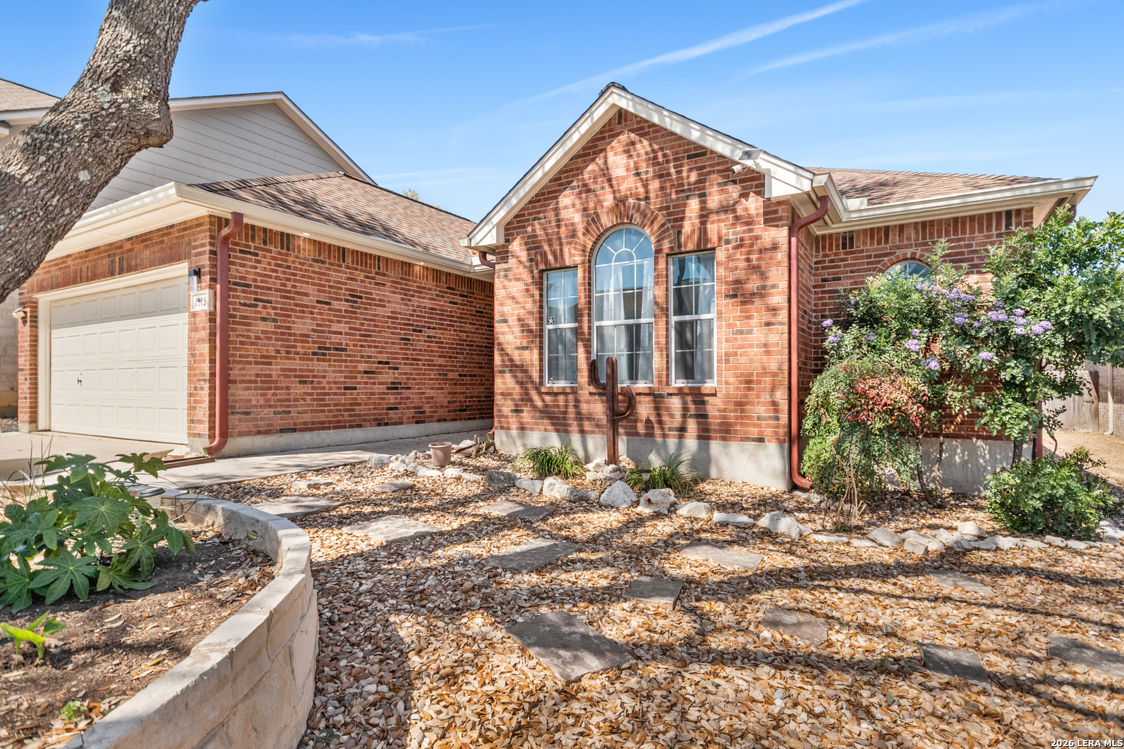 1515 Crescent Woods San Antonio TX 78258