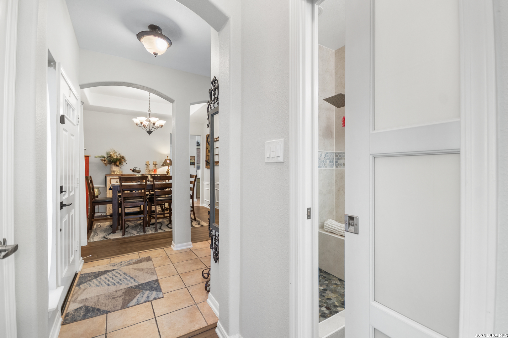 1515 Crescent Woods San Antonio TX 78258