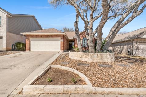 1515 Crescent Woods San Antonio TX 78258