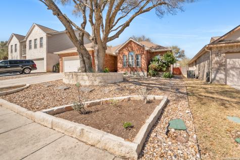 1515 Crescent Woods San Antonio TX 78258
