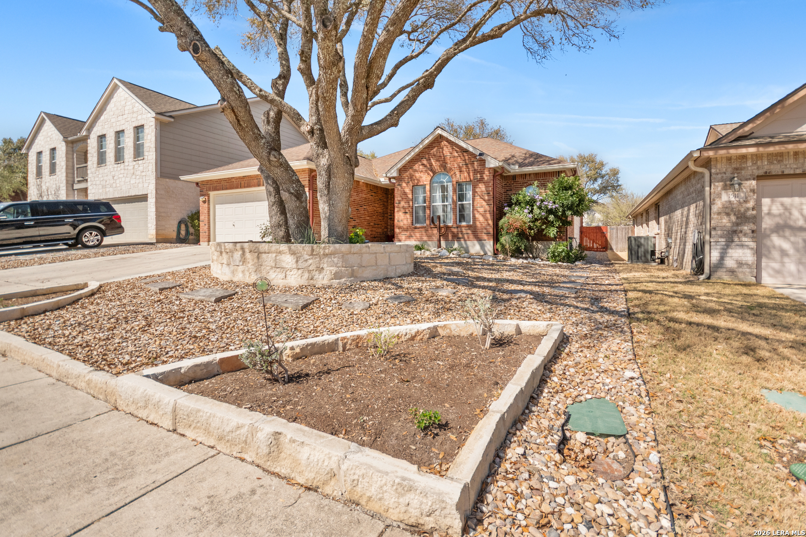 1515 Crescent Woods San Antonio TX 78258