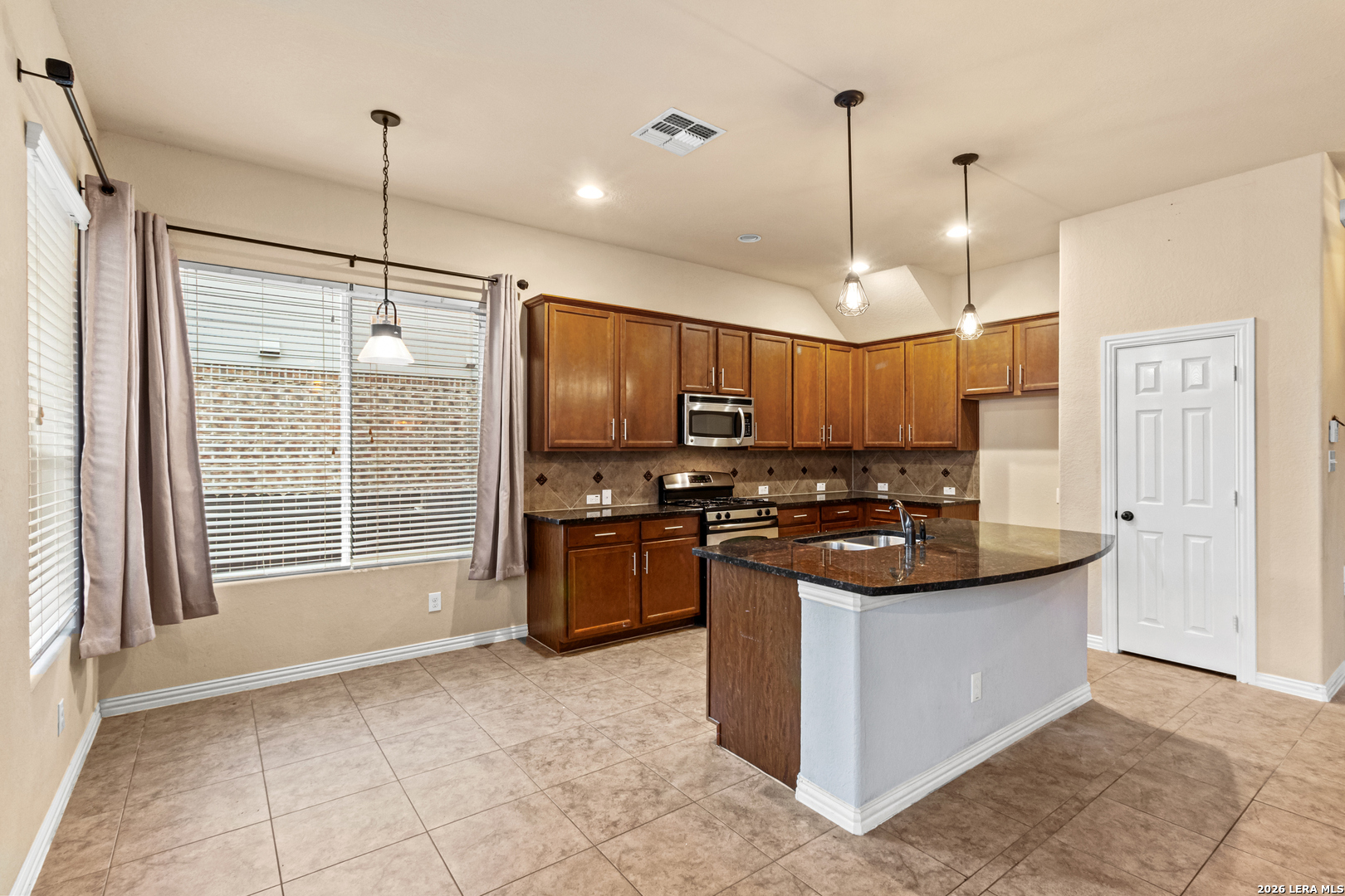807 Ranch Falls San Antonio TX 78245