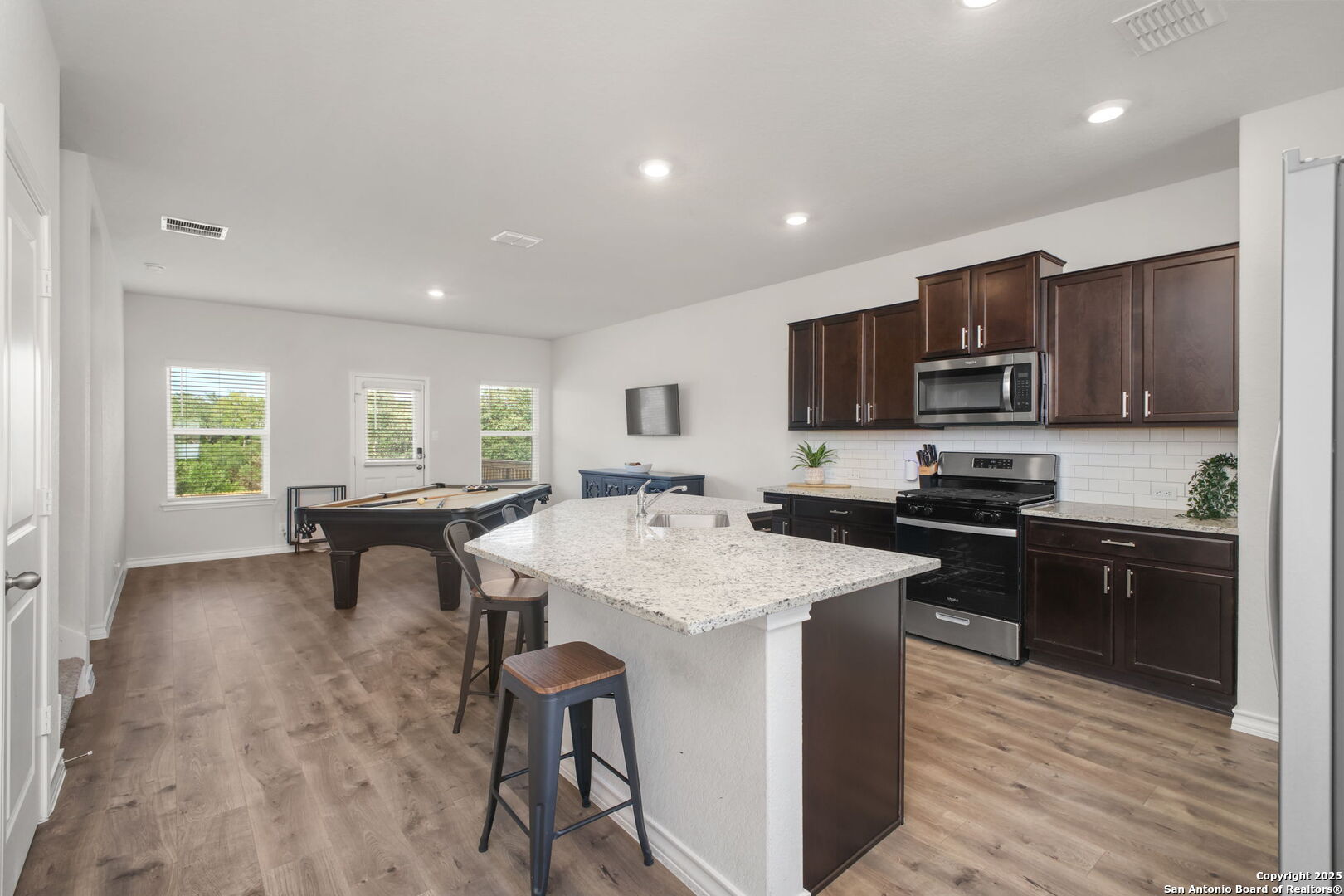 4802 Sulphur San Antonio TX 78253