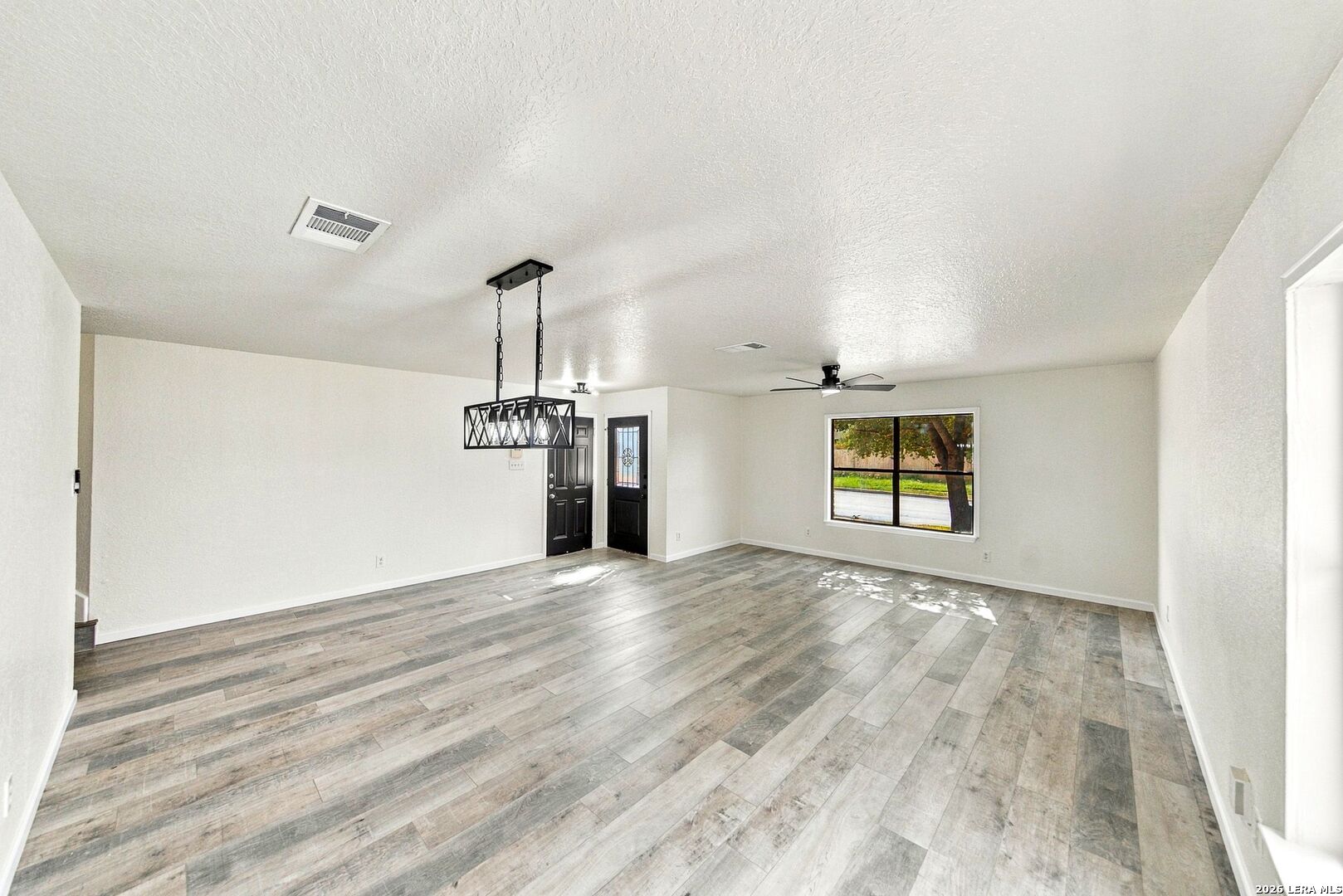 5068 Viking Coral San Antonio TX 78244