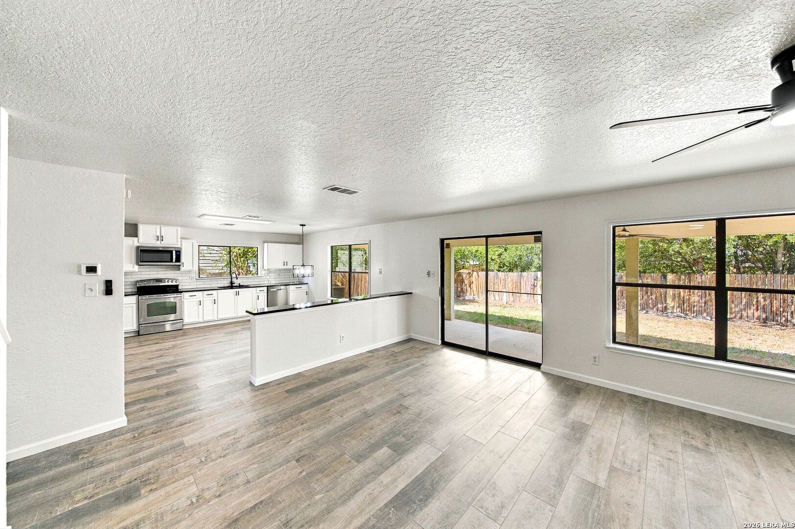 5068 Viking Coral San Antonio TX 78244
