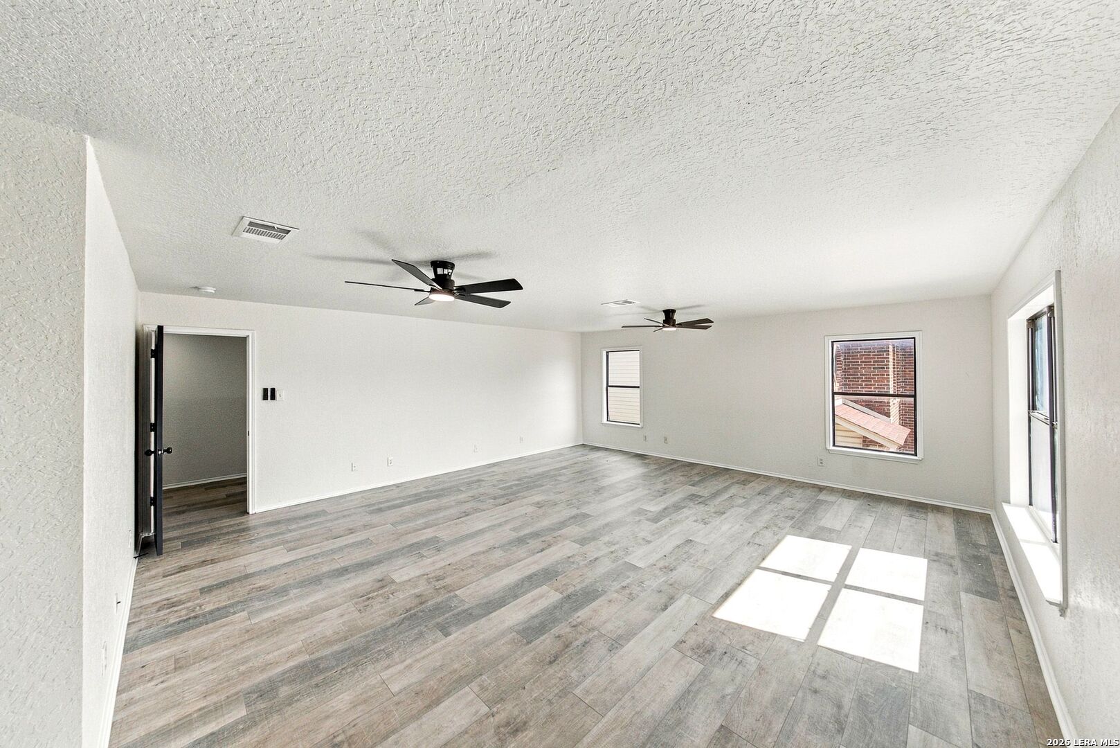 5068 Viking Coral San Antonio TX 78244