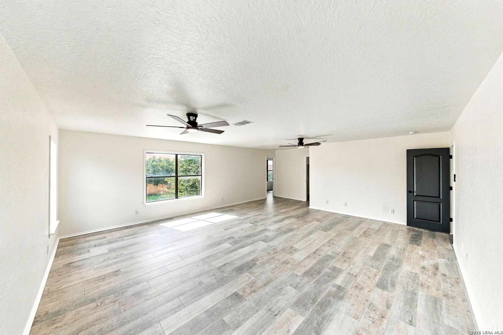 5068 Viking Coral San Antonio TX 78244