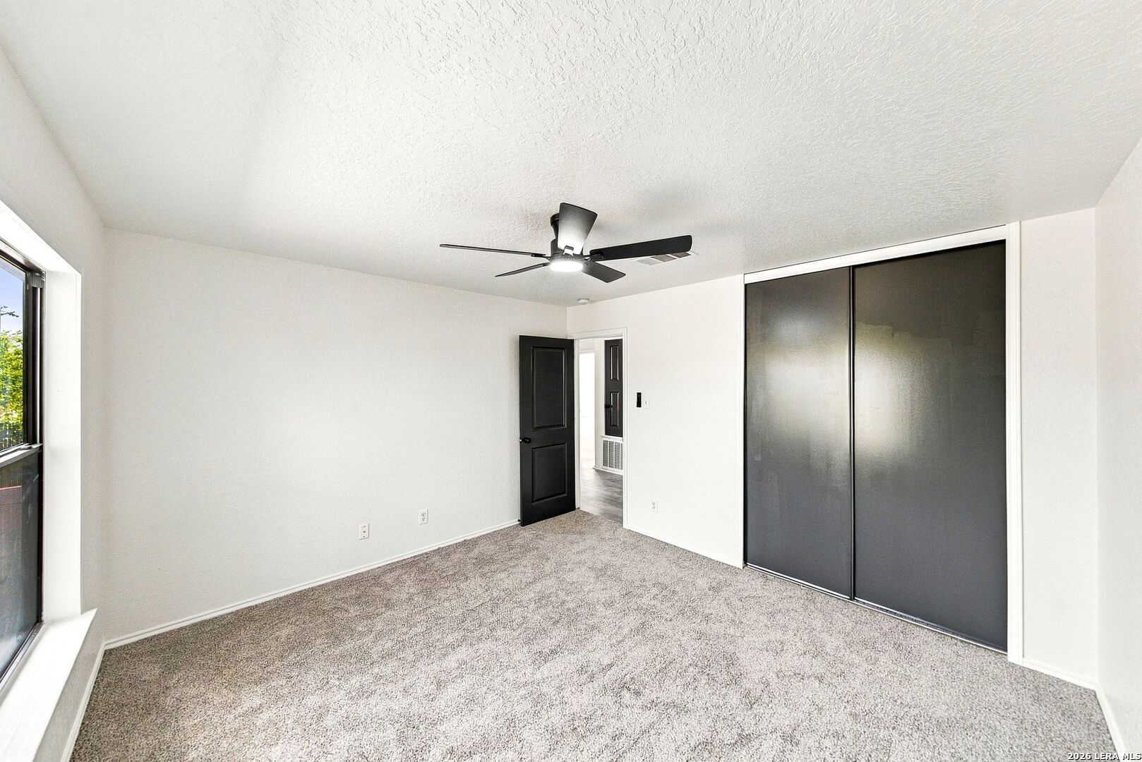 5068 Viking Coral San Antonio TX 78244