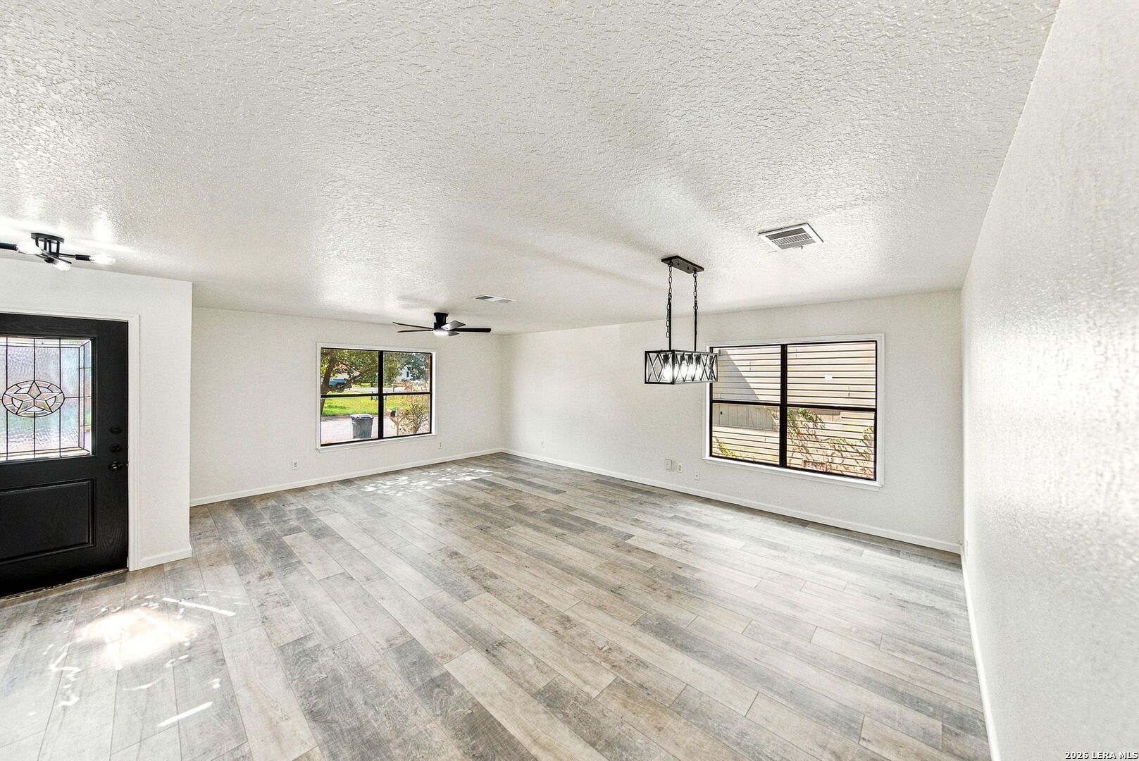 5068 Viking Coral San Antonio TX 78244
