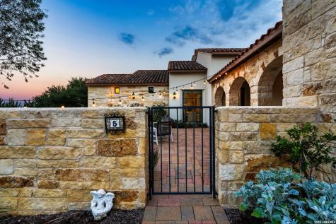 5 Di Lusso Drive Boerne TX 78006
