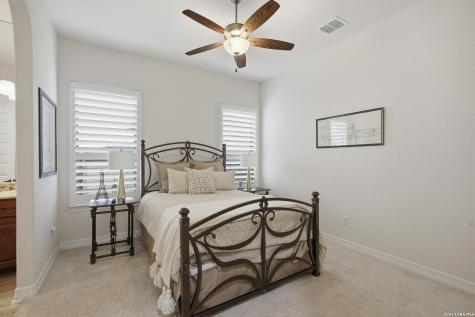 19506 Cresta Alto San Antonio TX 78256