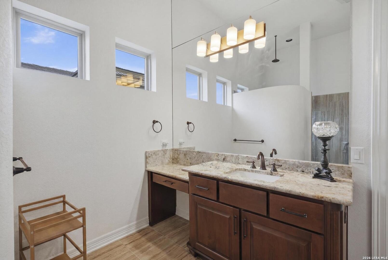 19506 Cresta Alto San Antonio TX 78256
