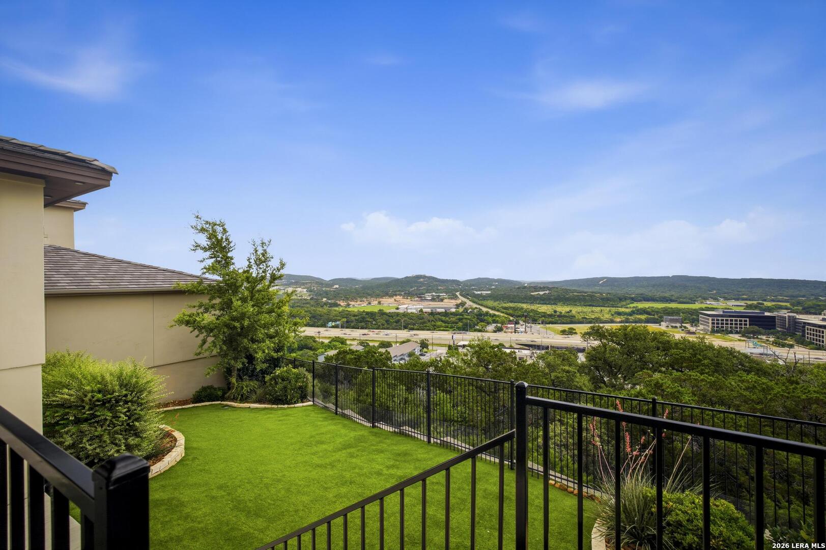 19506 Cresta Alto San Antonio TX 78256
