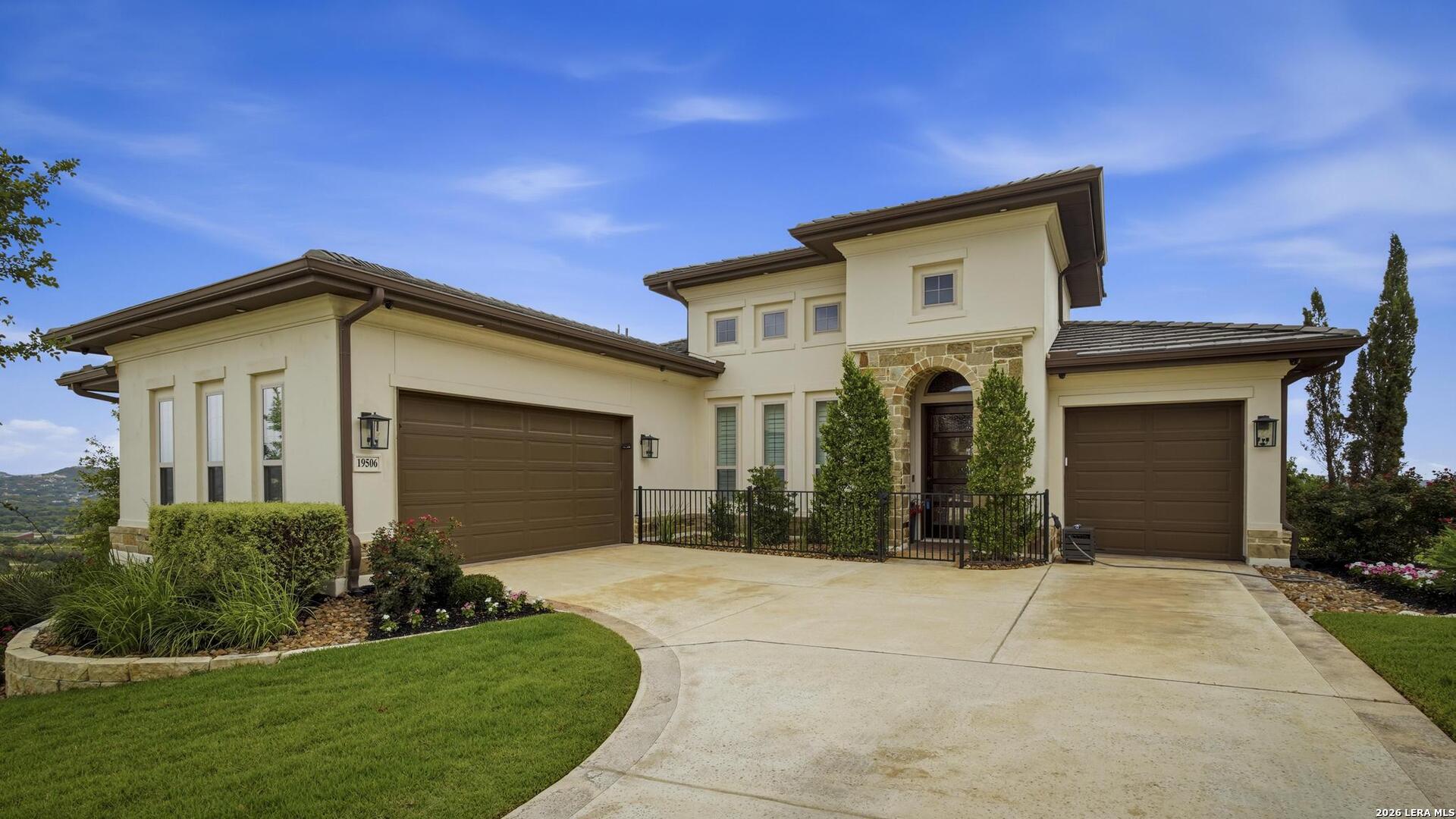 19506 Cresta Alto San Antonio TX 78256