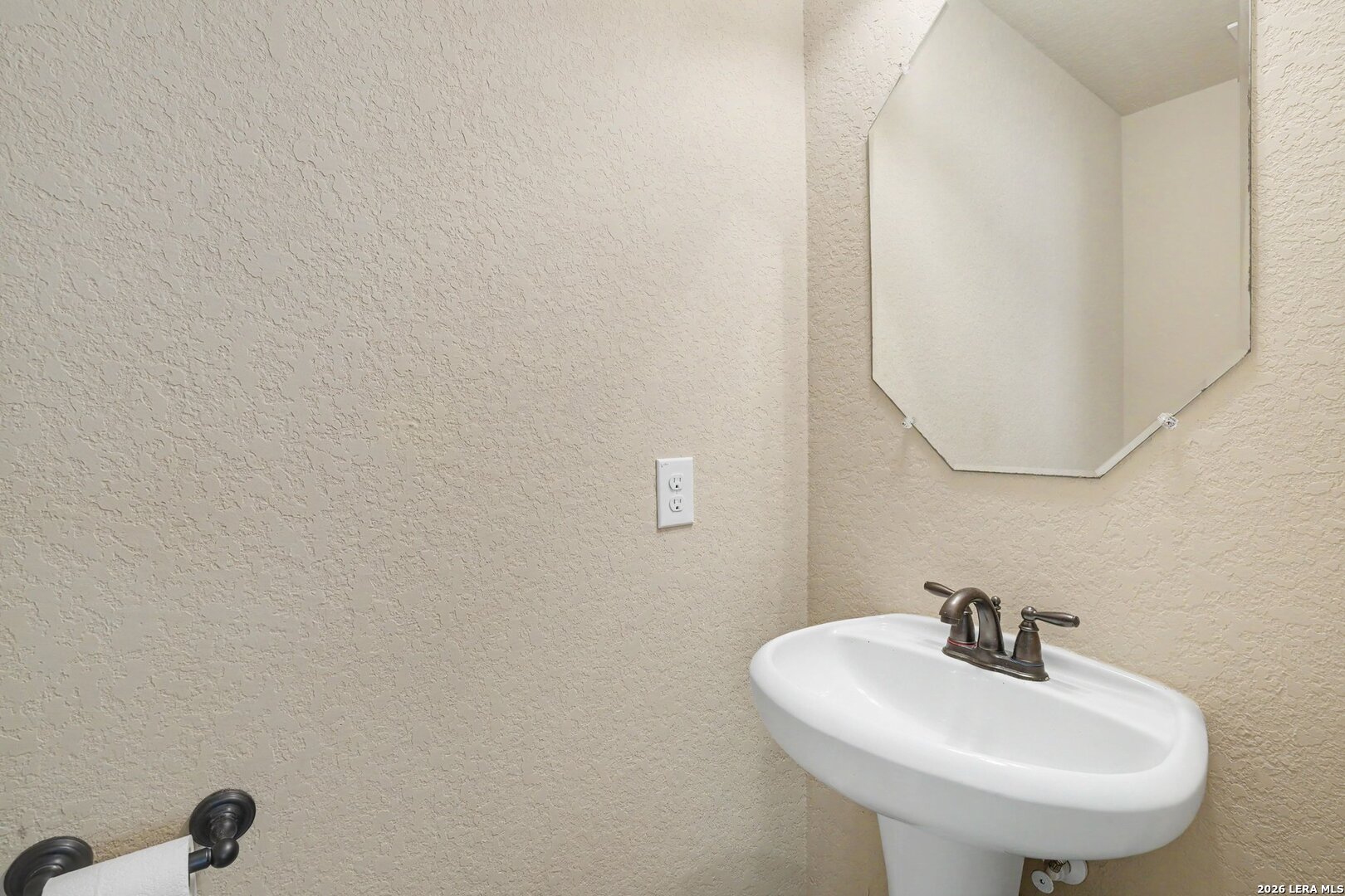 4506 El Bosque San Antonio TX 78253