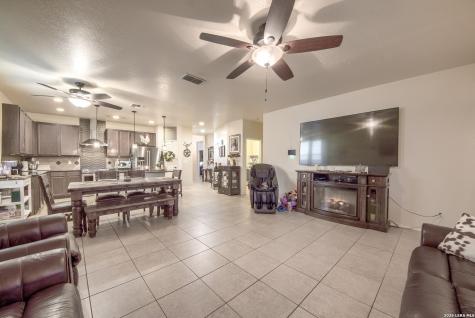 10727 Bushbuck Field San Antonio TX 78245
