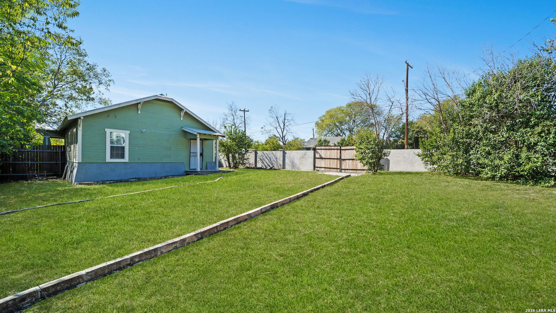 1503 Gibbs San Antonio TX 78202