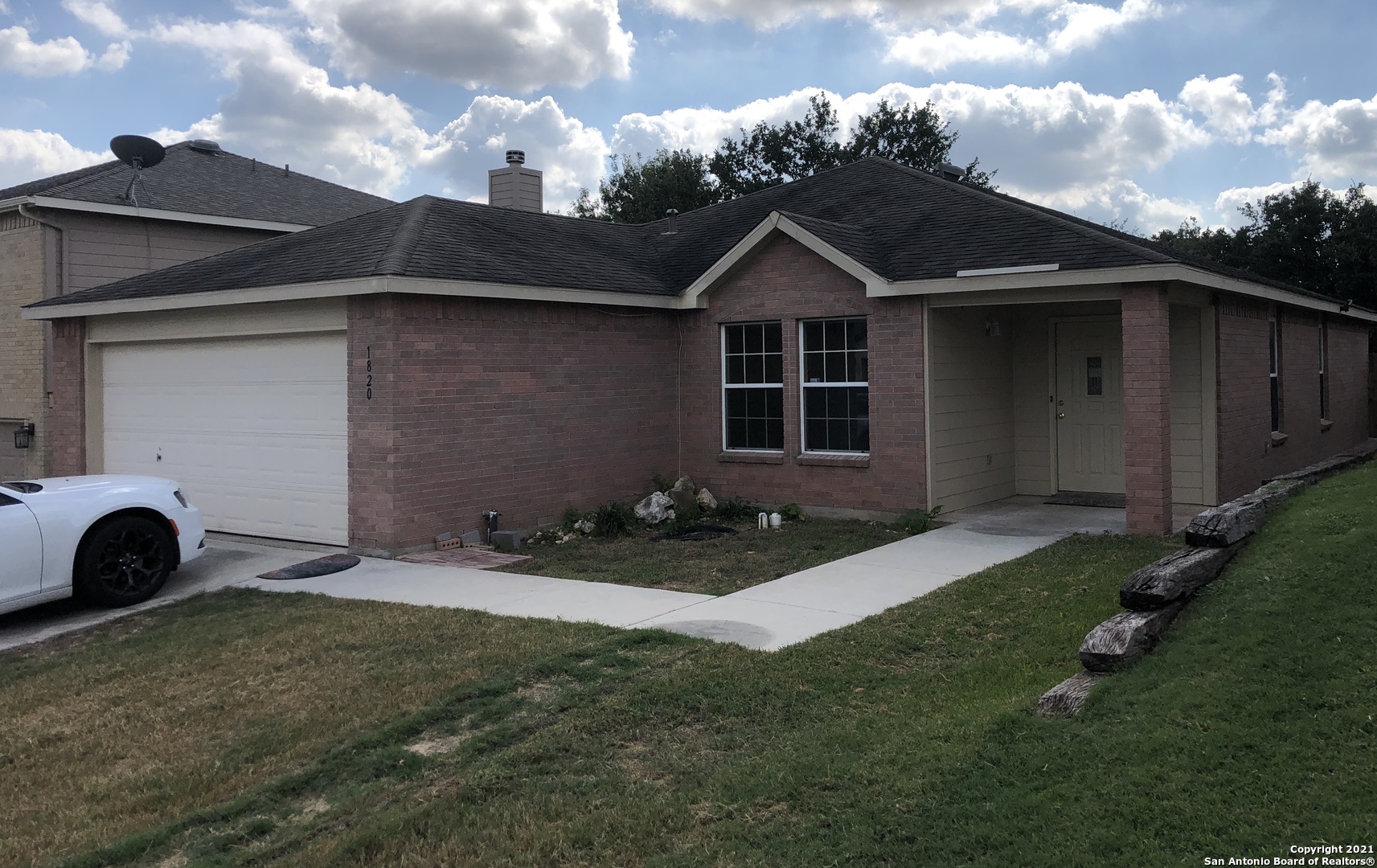 1820 Cambridge Blue San Antonio TX 78260