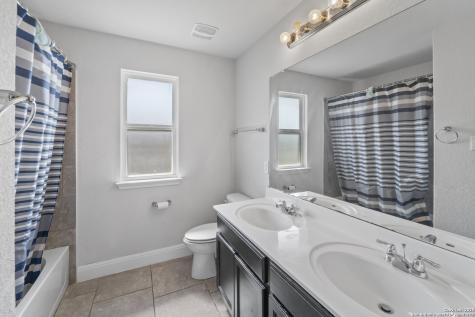 229 Cansiglio Cibolo TX 78108