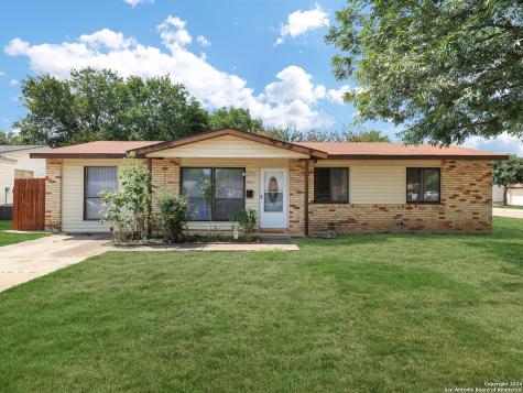 1073 Curtiss Avenue Schertz TX 78154