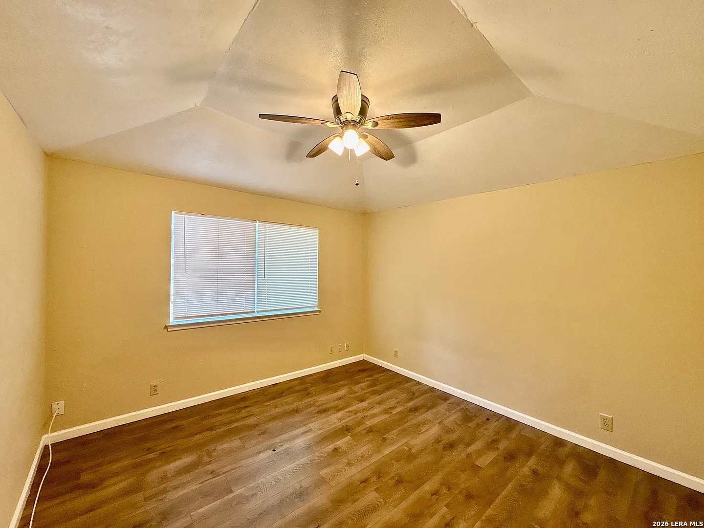 8131 Forest Dawn Live Oak TX 78233