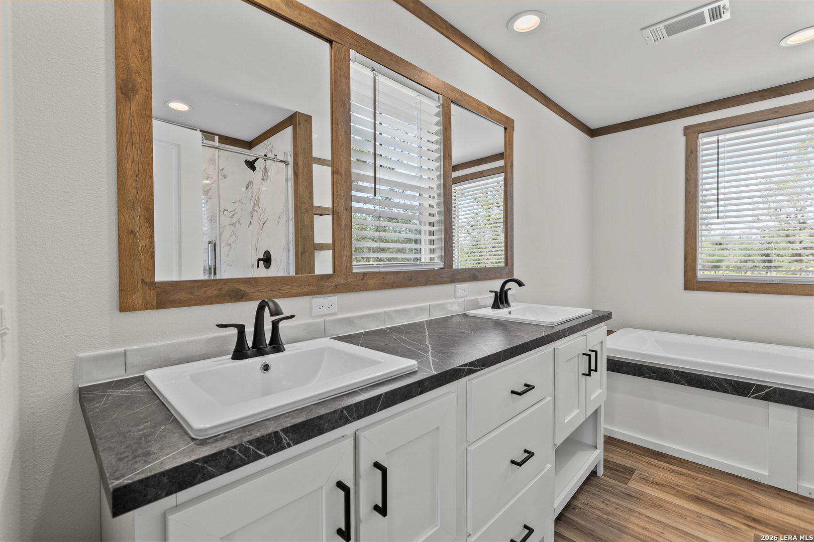 140 Syrah Street La Vernia TX 78121