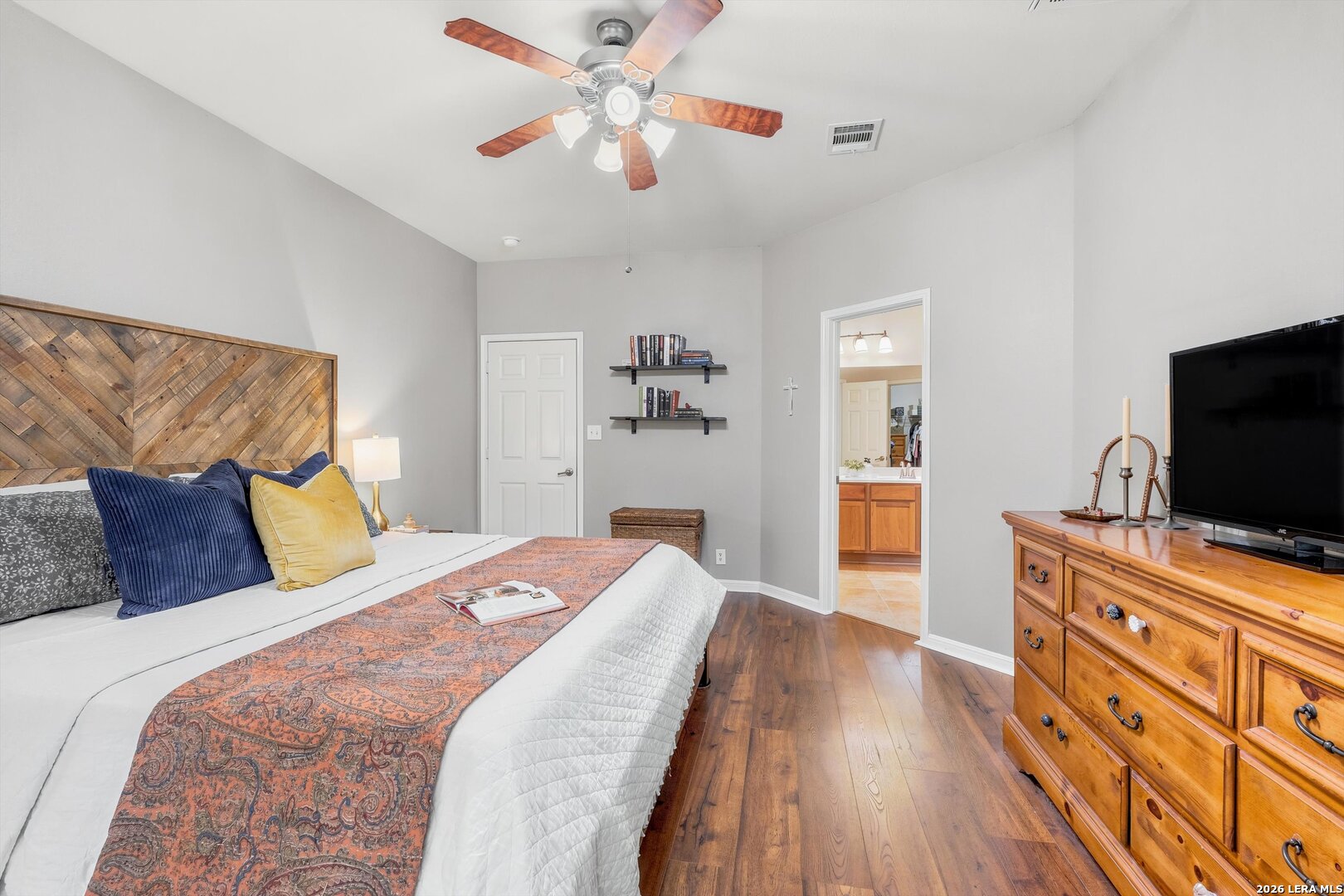 1207 Sand Wedge San Antonio TX 78258