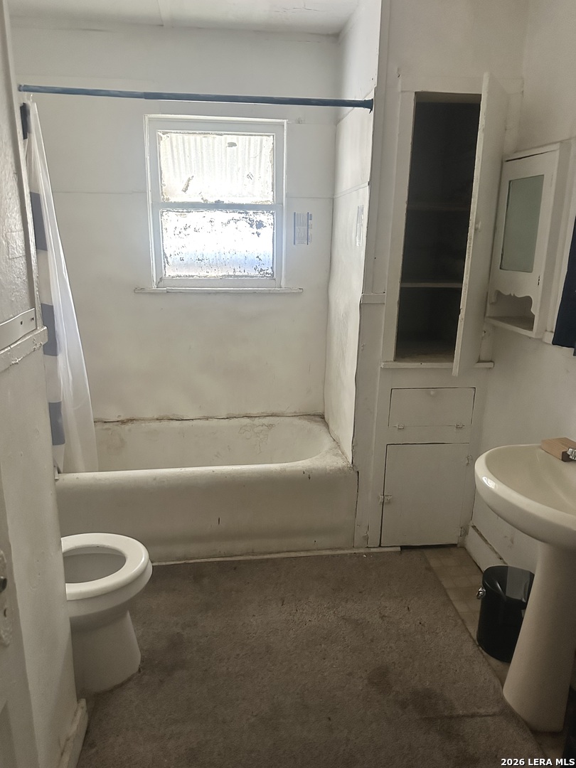 738 W Harding San Antonio TX 78221