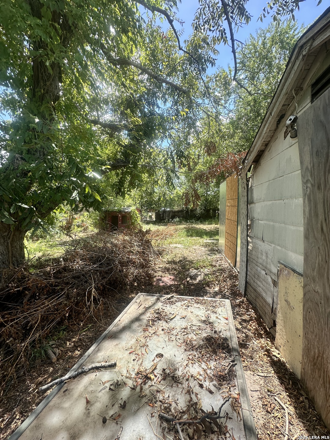 738 W Harding San Antonio TX 78221