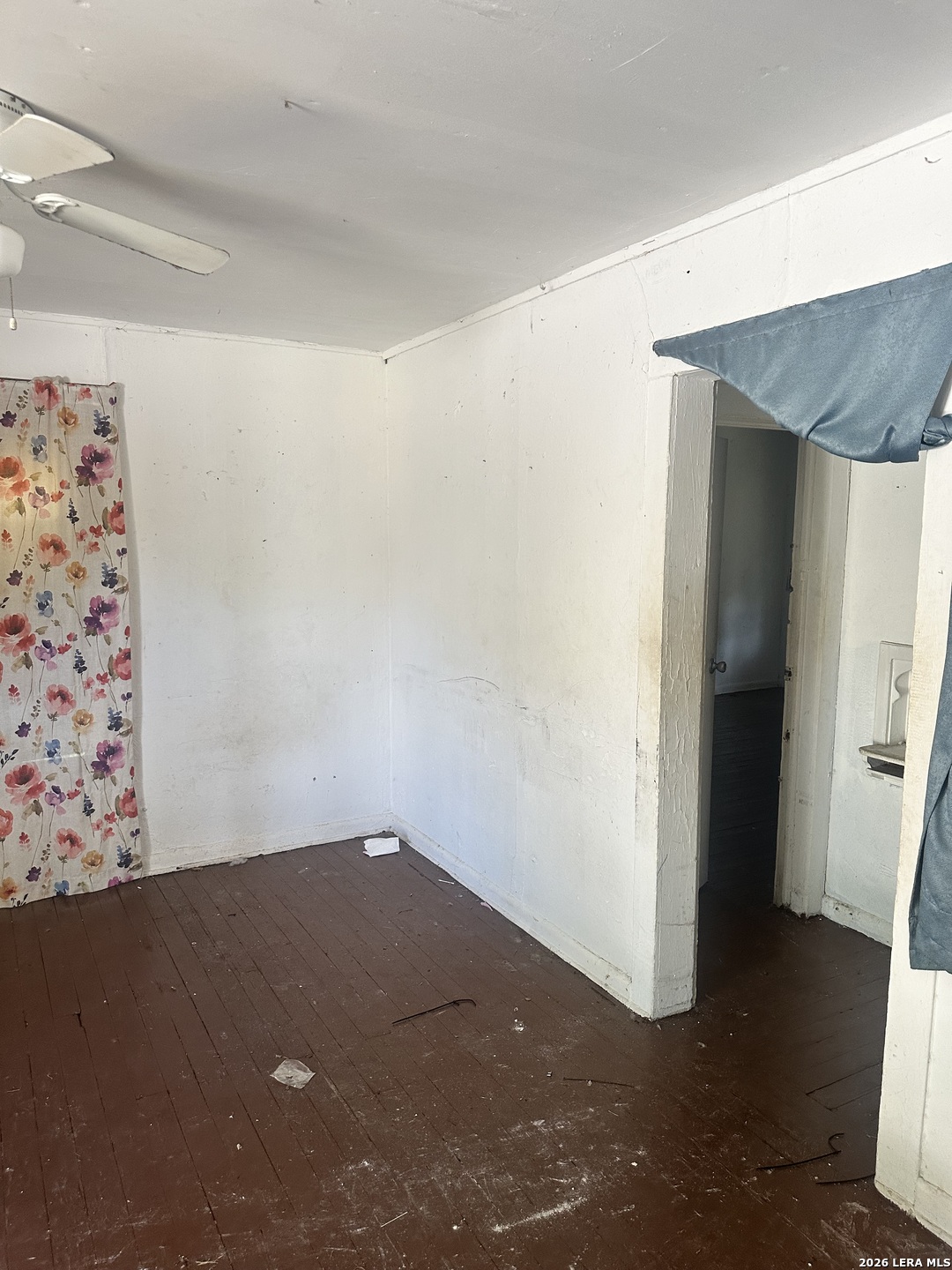 738 W Harding San Antonio TX 78221