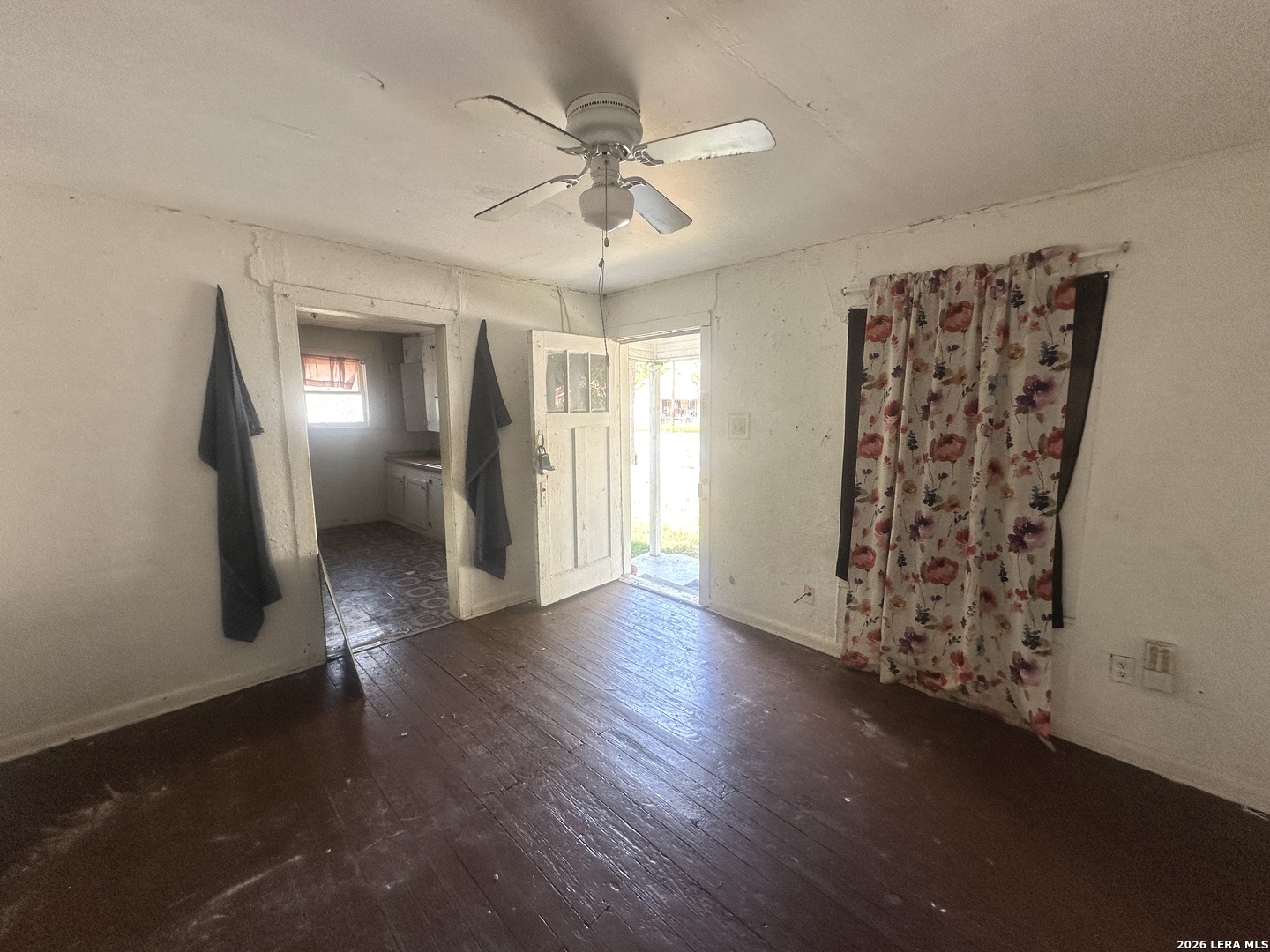 738 W Harding San Antonio TX 78221