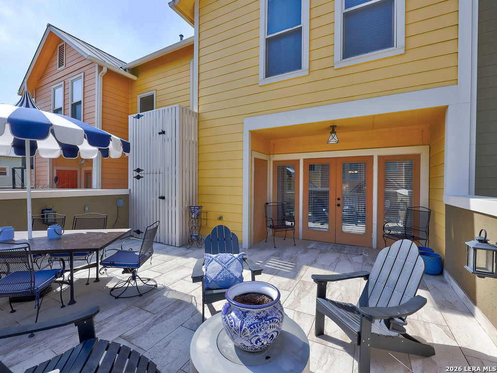 400 E Guenther San Antonio TX 78210