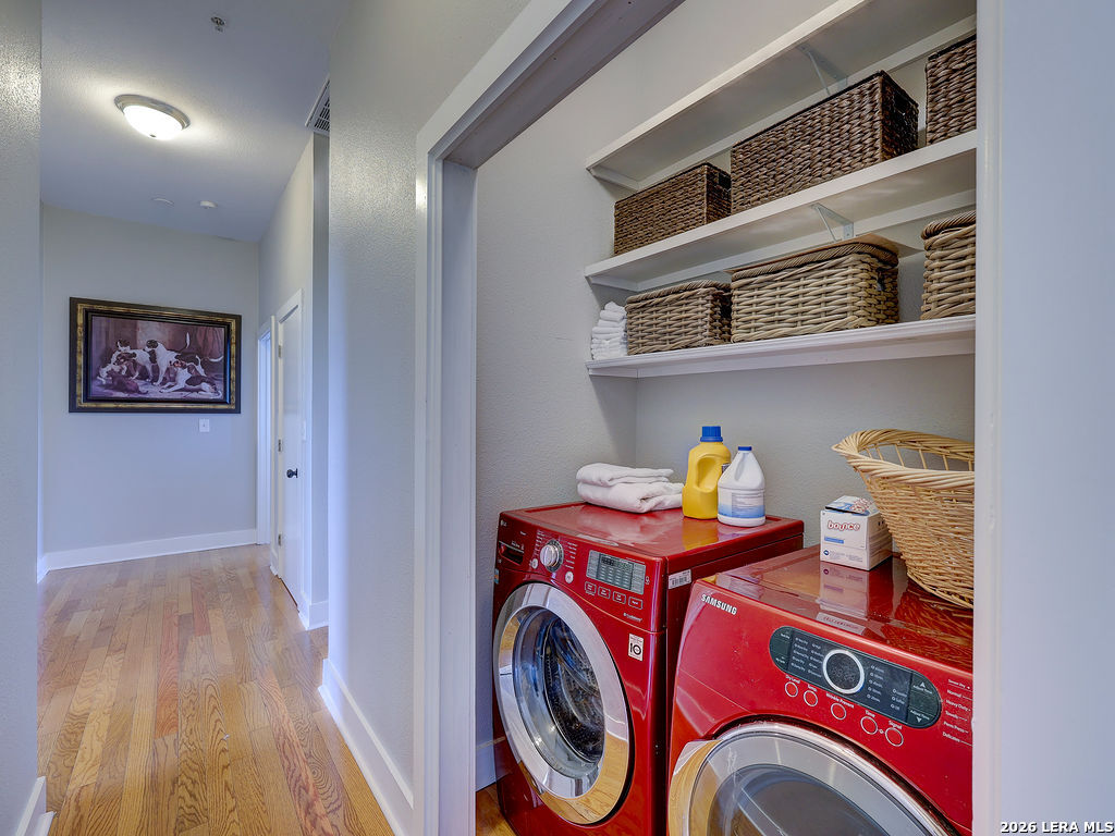 400 E Guenther San Antonio TX 78210