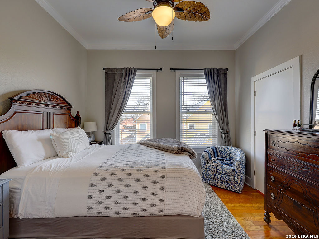 400 E Guenther San Antonio TX 78210