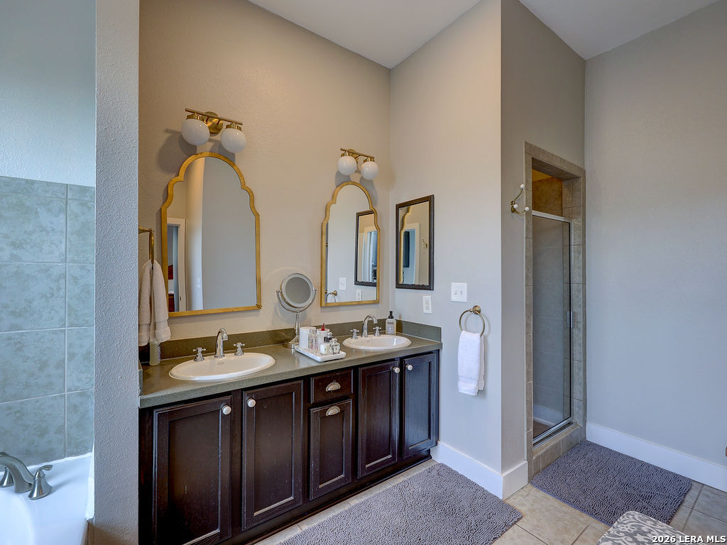 400 E Guenther San Antonio TX 78210
