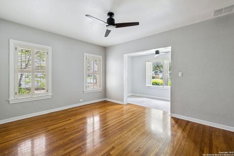 102 Nacogdoches San Antonio TX 78209