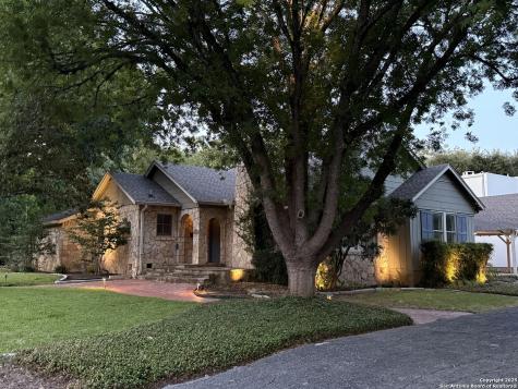 102 Nacogdoches San Antonio TX 78209