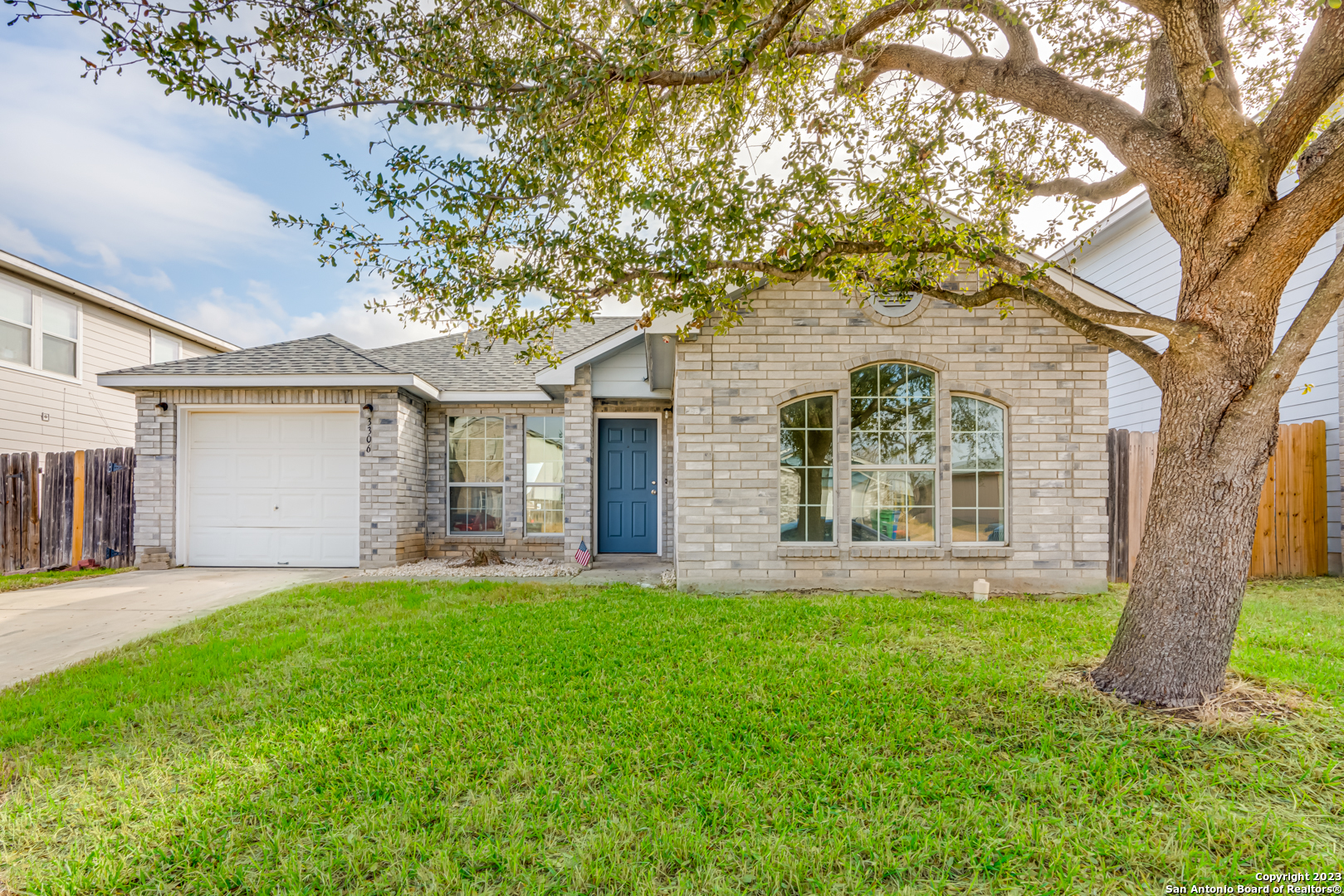 3306 Glacier Lake San Antonio TX 78222