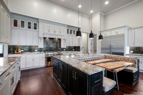 4043 Abasolo San Antonio TX 78261