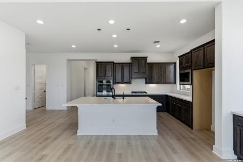 9350 Luke Path San Antonio TX 78254