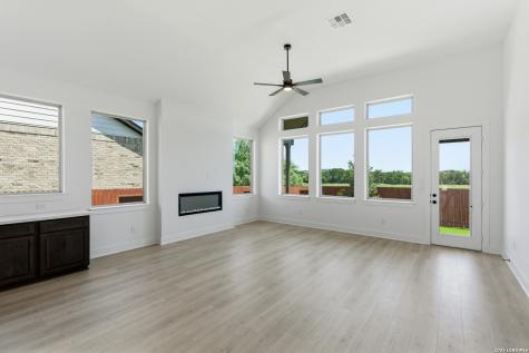 9350 Luke Path San Antonio TX 78254